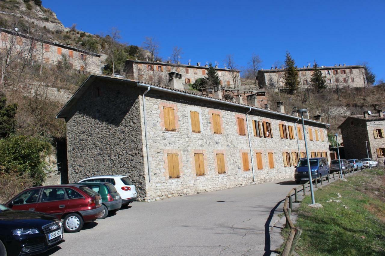 Duplex Para 6 En Cercs, Berga - A 30 Mins Del Pedraforca Sant Corneli Esterno foto