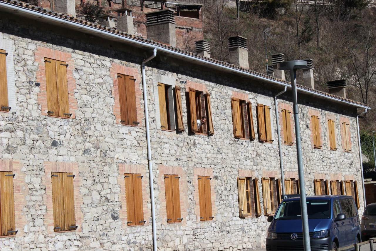 Duplex Para 6 En Cercs, Berga - A 30 Mins Del Pedraforca Sant Corneli Esterno foto